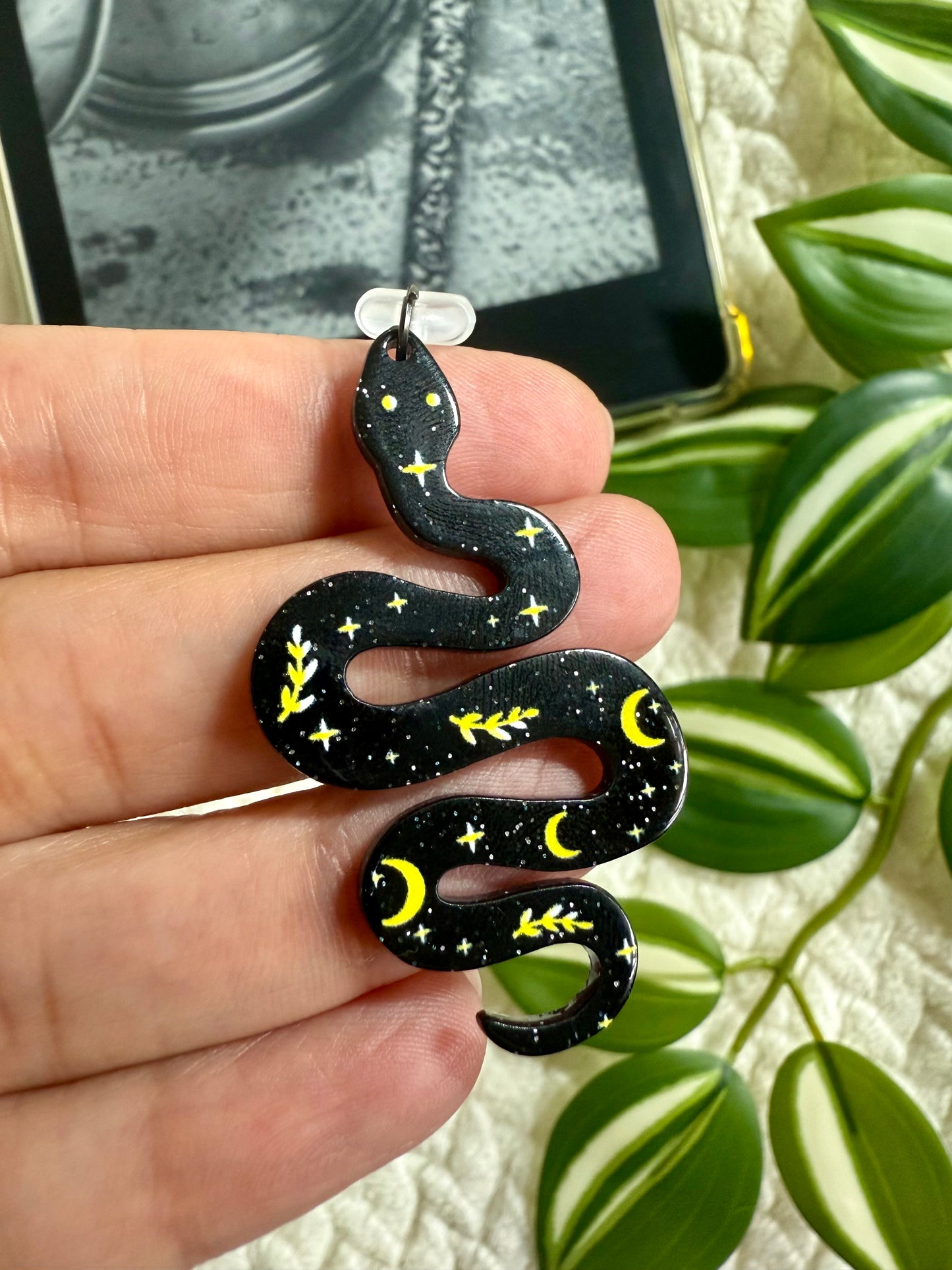 Kindle / E-Reader Celestial Snake Charm
