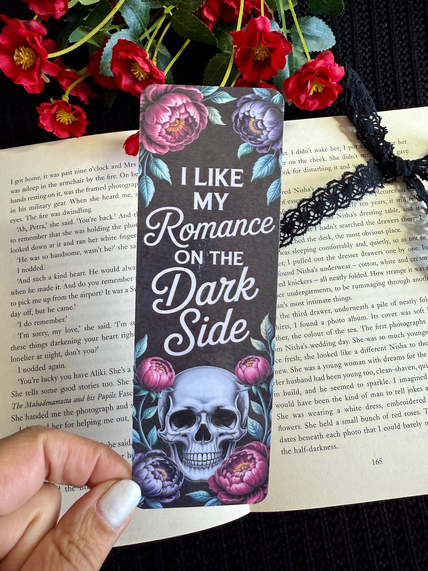 I Like My Romance On The Dark Side Bookmark