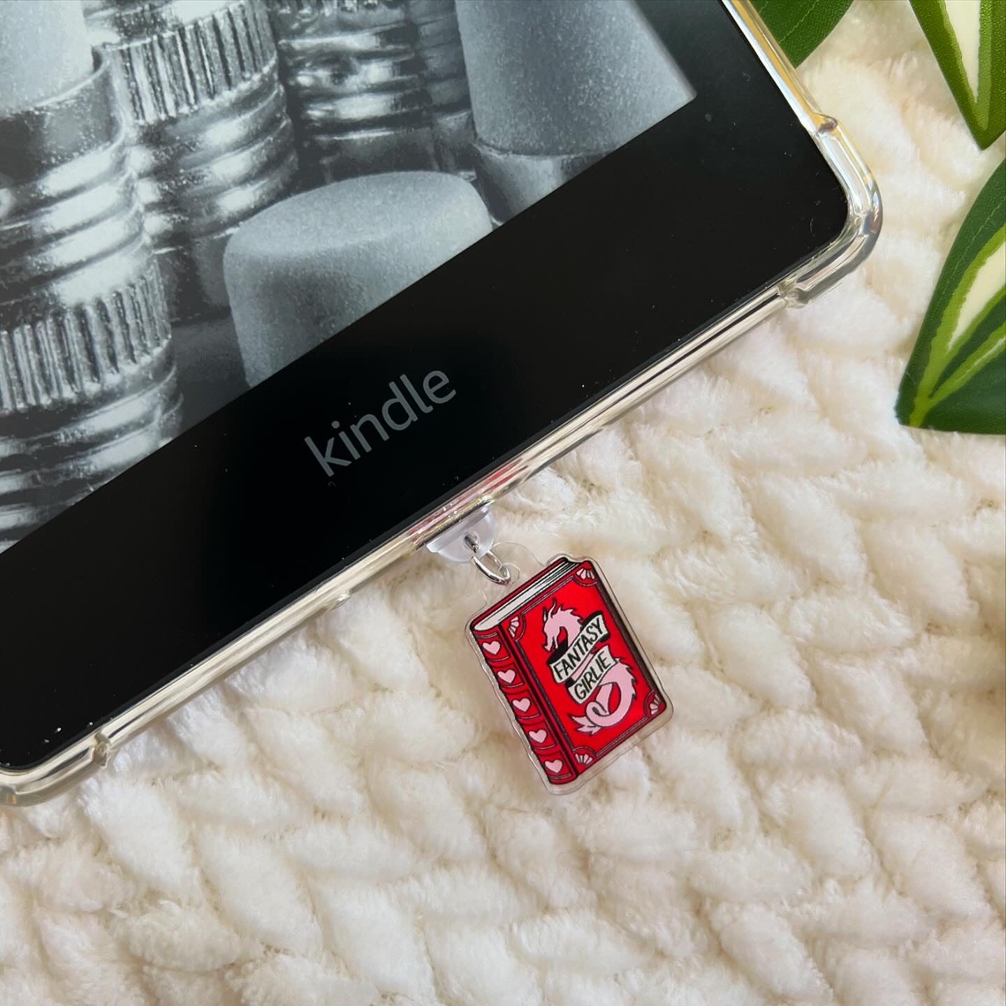 Kindle / E-Reader Charm Fantasy Girlie