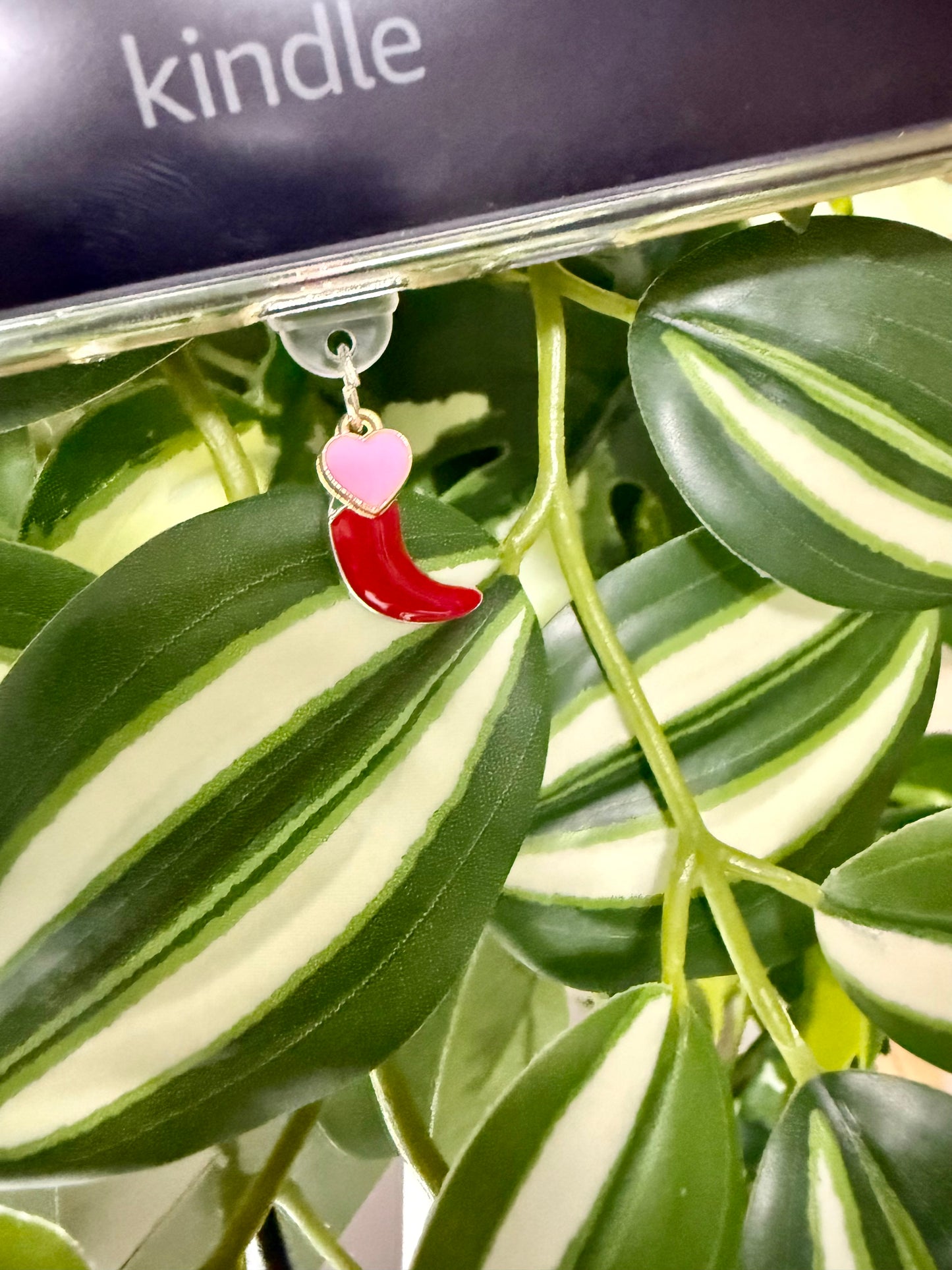 Kindle / E-Reader Charm Sweet and Spicy Lovers