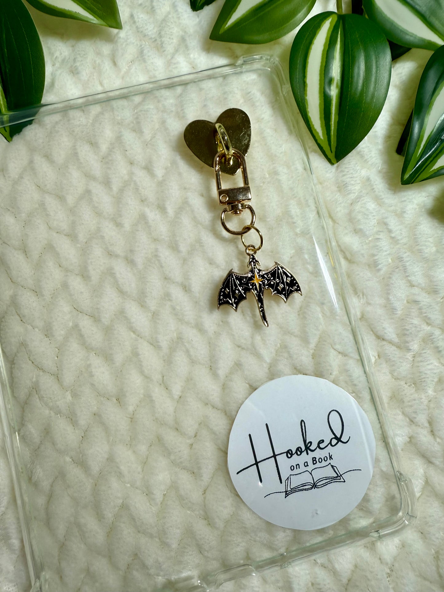 Kindle / E-Reader Charm Clip On - Night Dragon