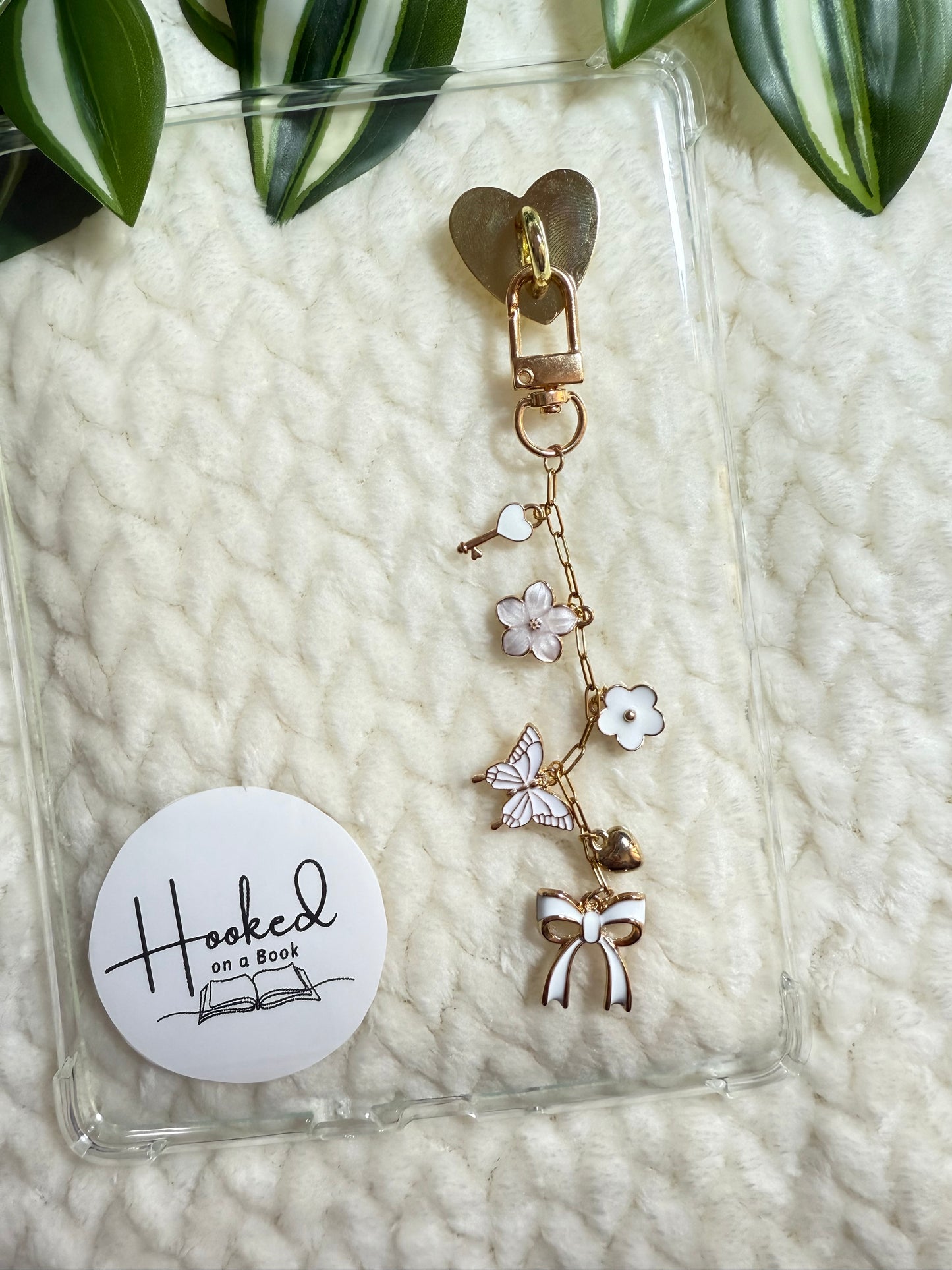 Kindle / E-Reader Charm Chain - White Coquette