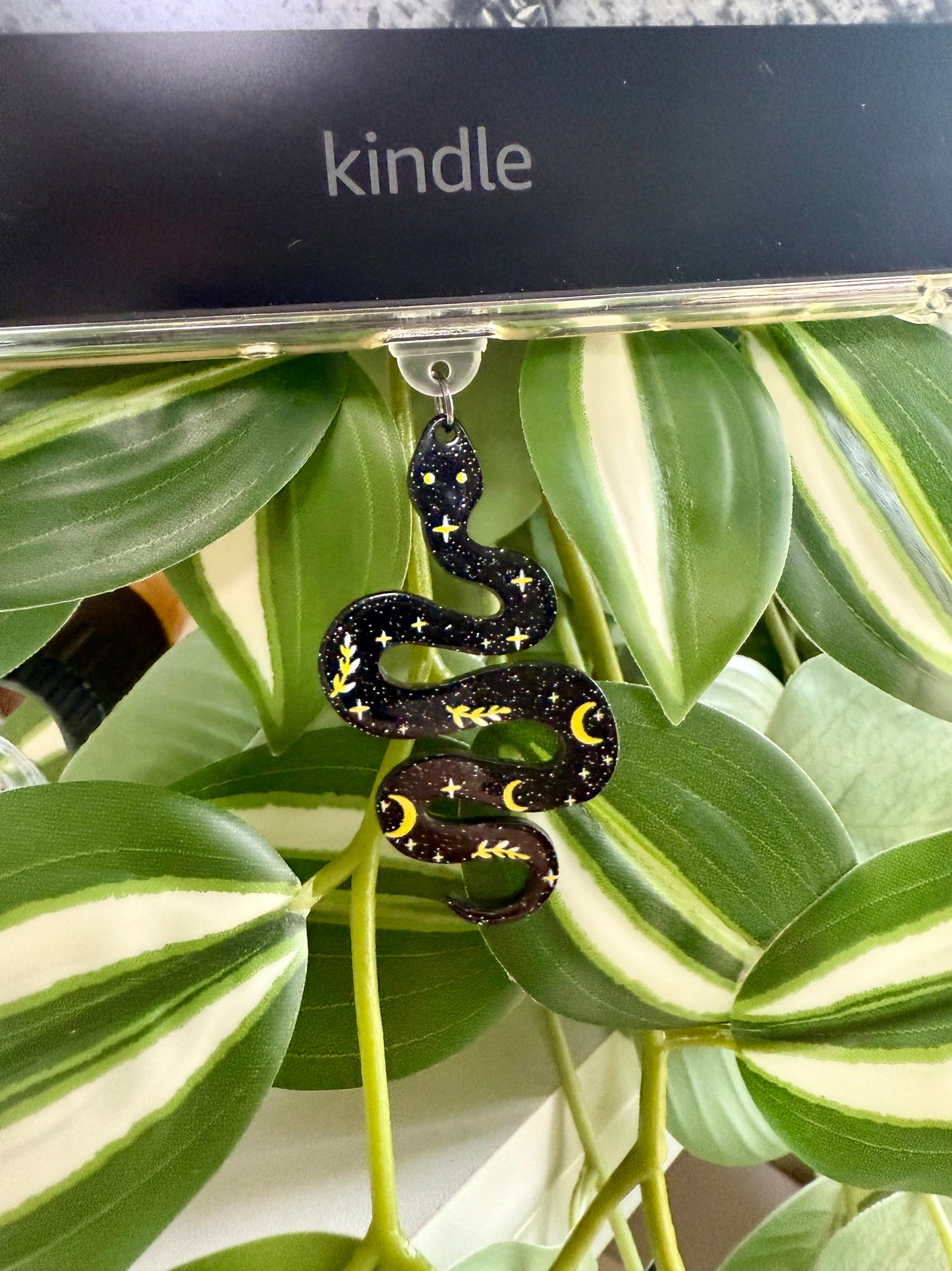 Kindle / E-Reader Celestial Snake Charm