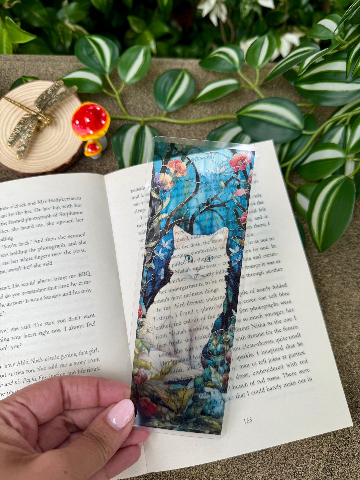 Stained Glass Style White Cat Bookmark