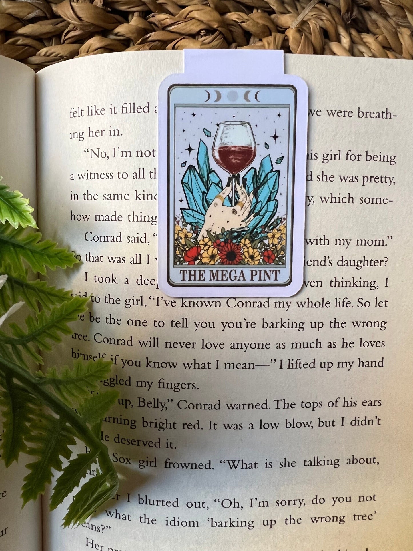 The Mega Pint Tarot Card Magnetic Bookmark