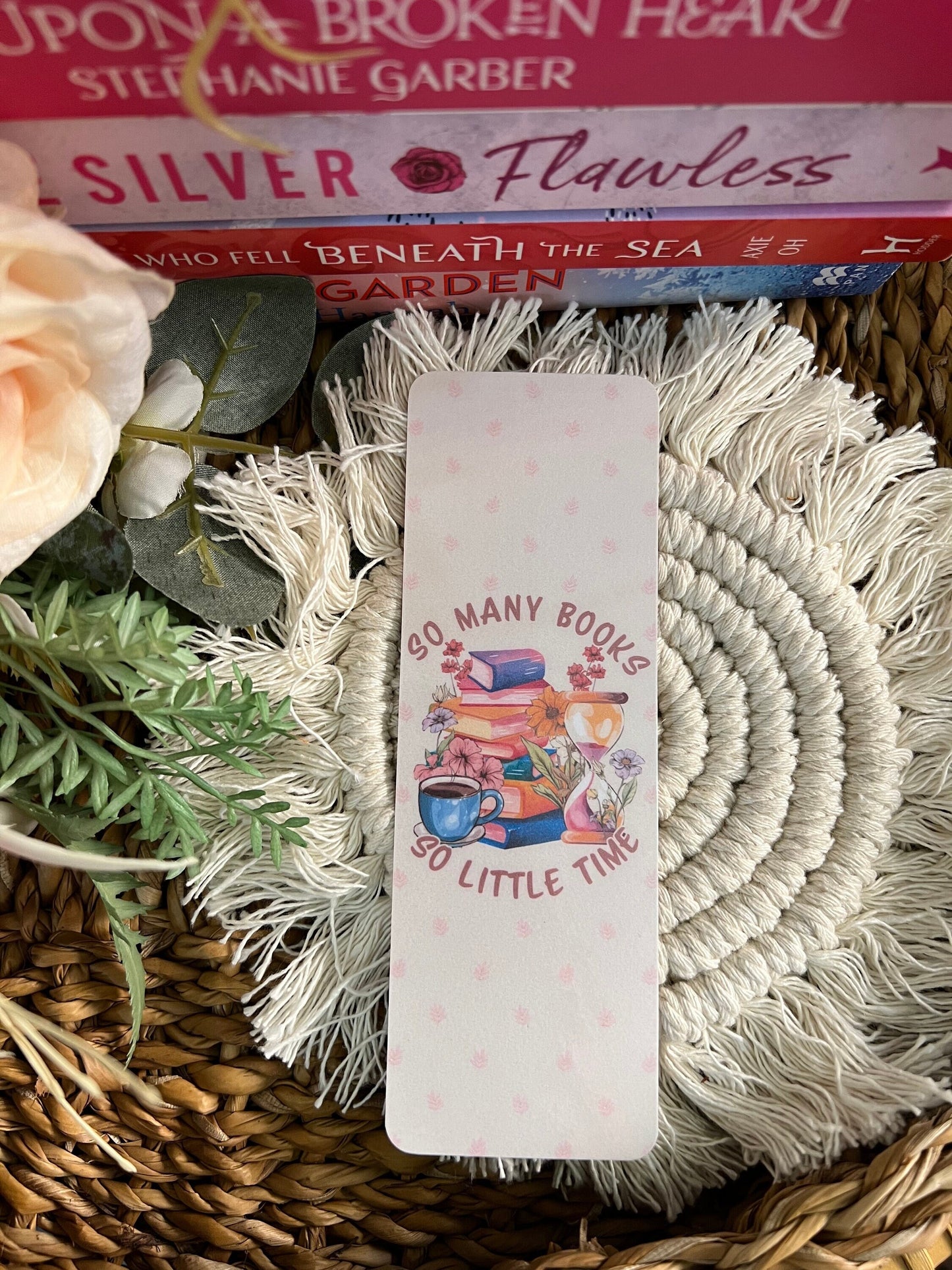 So Many Books, So Little Time Bookmark