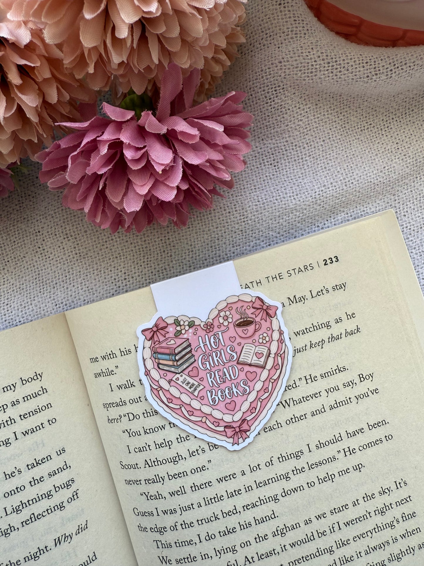 Hot Girls Read Books Magnetic Bookmark