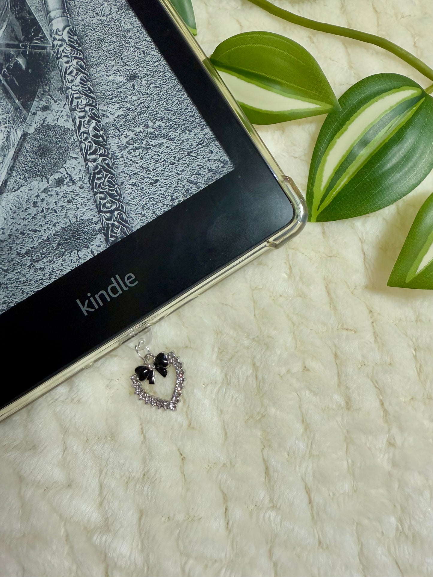 Kindle / E-Reader Charm Coquette Silver Heart and Bow