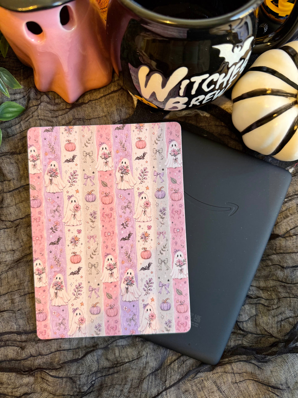 Kindle Insert - Pastel Autumn Coquette Ghosts