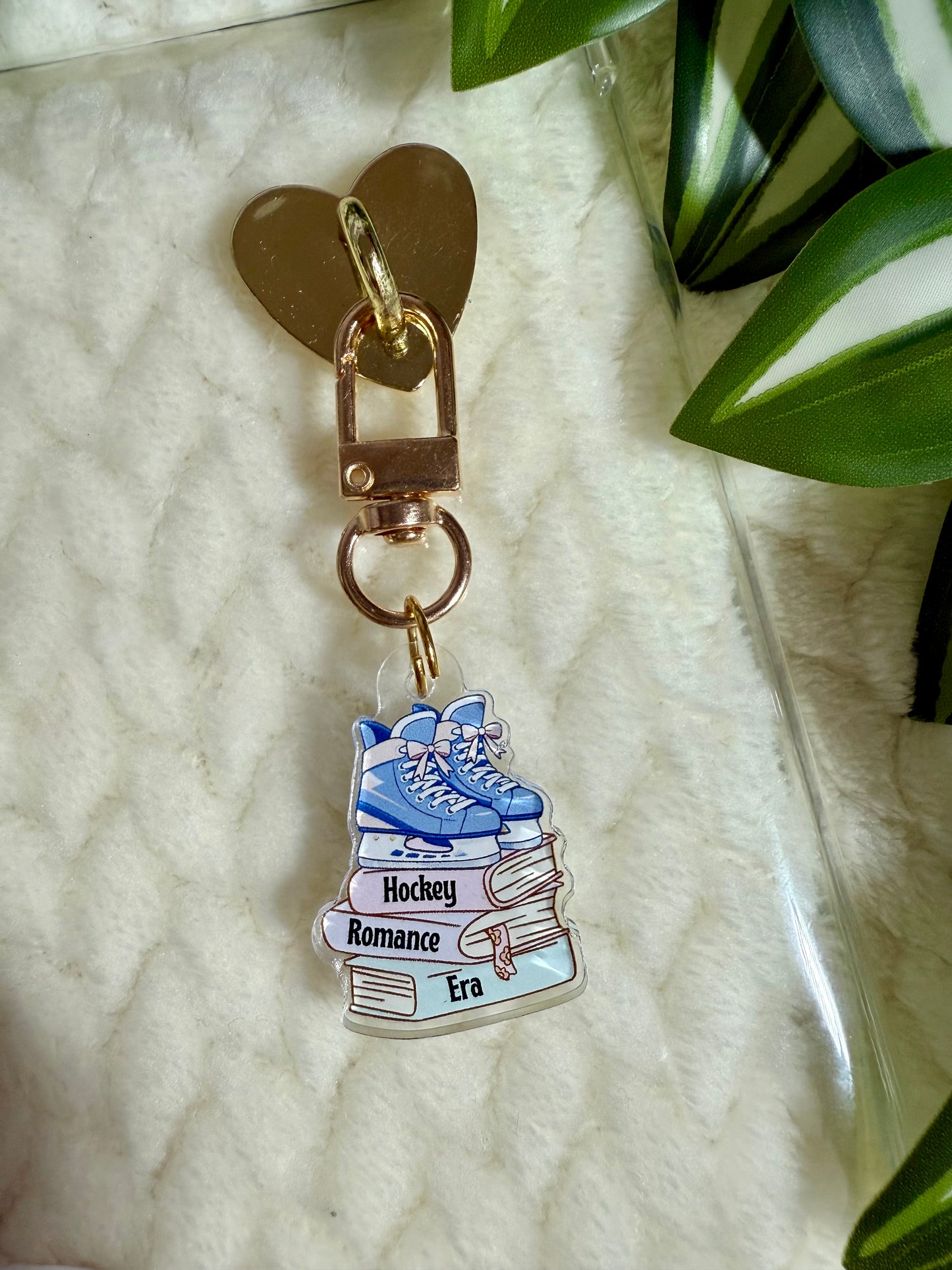 Kindle / E-Reader Charm Clip On - Hockey Romance Era