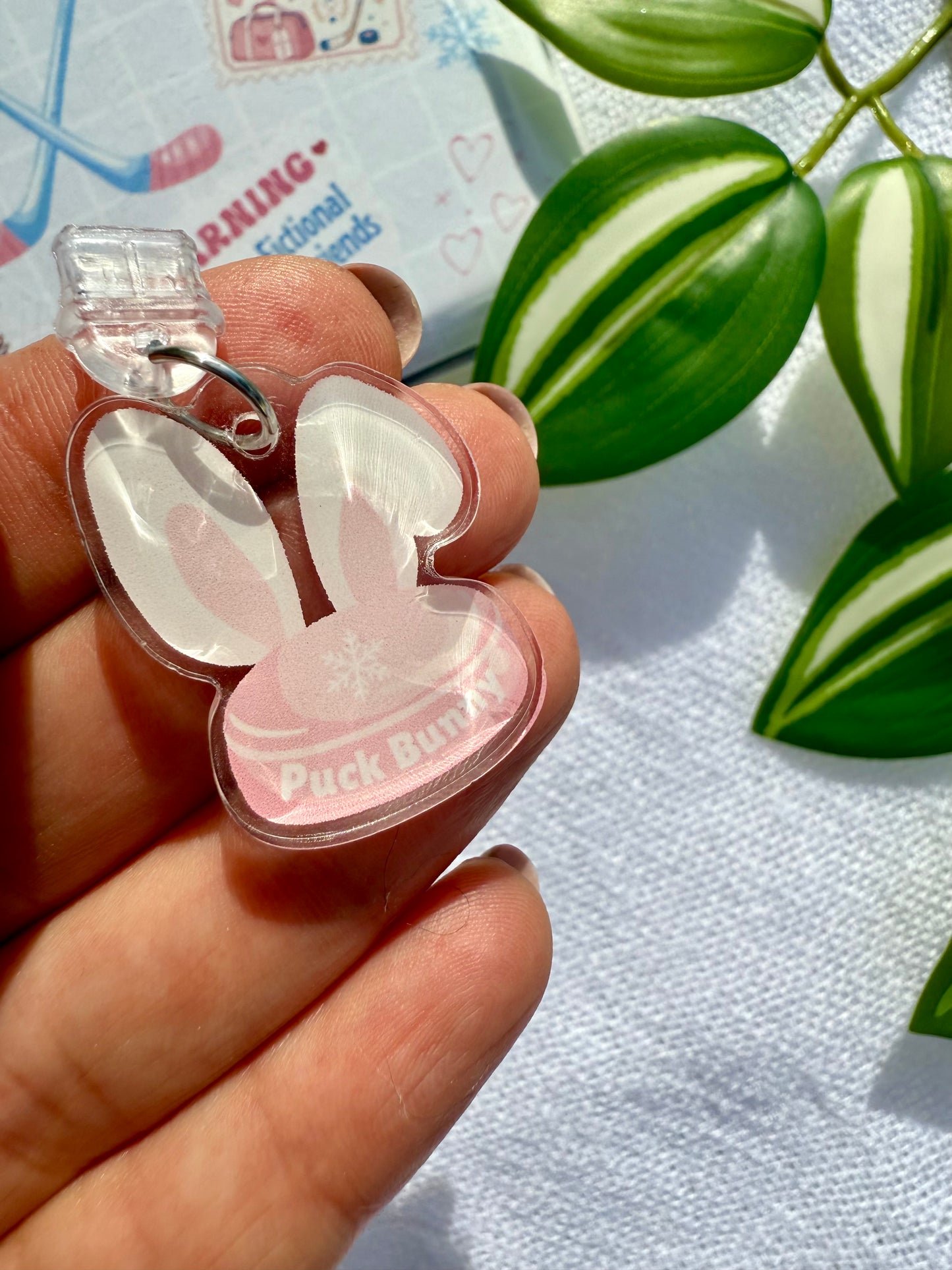 Kindle / E-Reader Puck Bunny