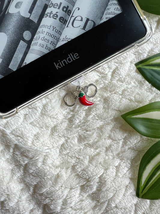 Kindle / E-Reader Charm Smut Lovers
