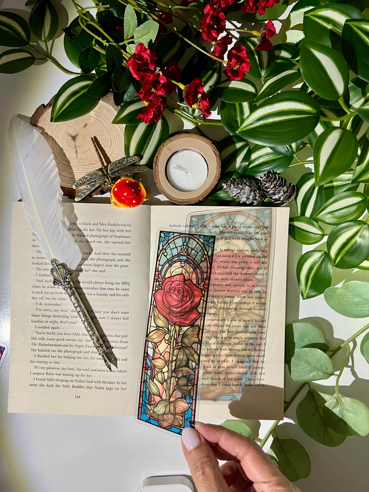 Red Roses Bookmarks Stained Glass Style Red Rose Bookmark – Hooked on a Book