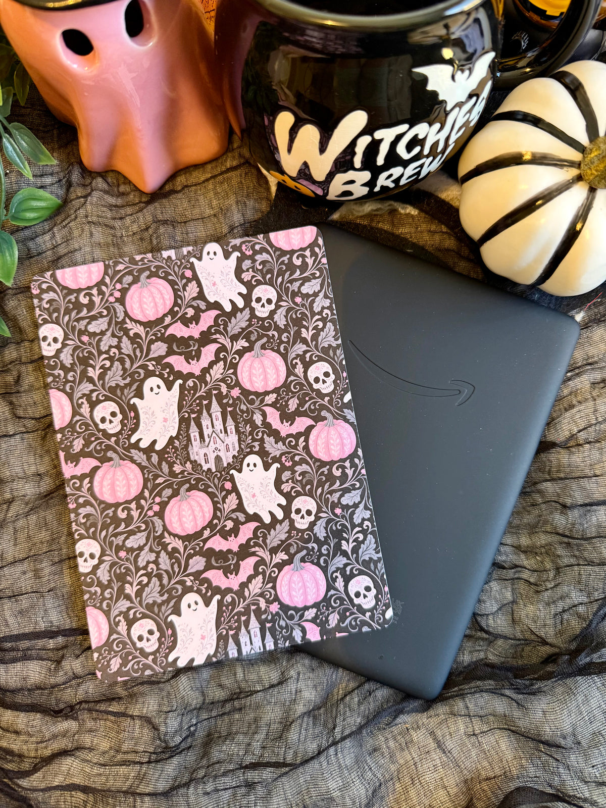 Kindle Insert - Black Floral Ghosts