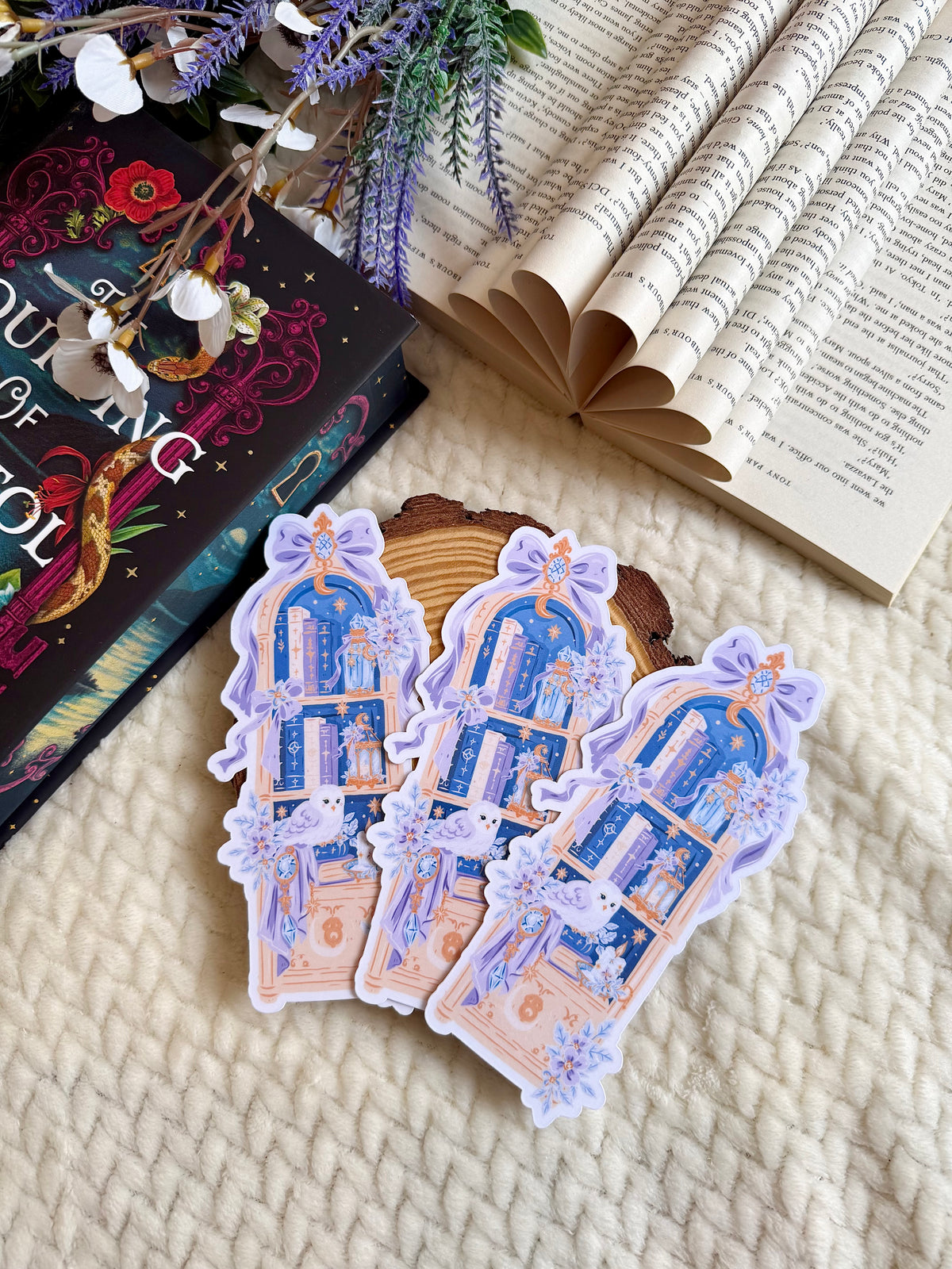 Enchanged Bookshelf Die Cut Bookmark