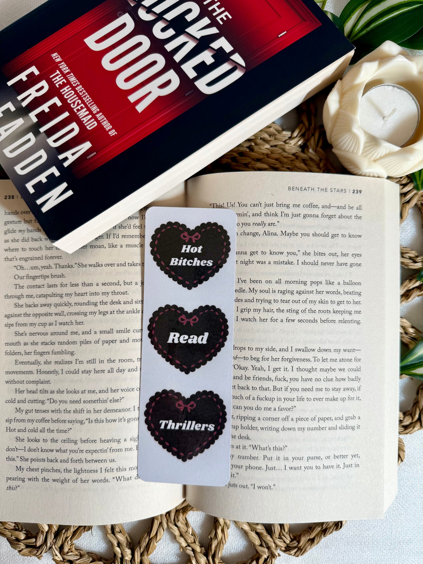 Hot Bitches Read Collection