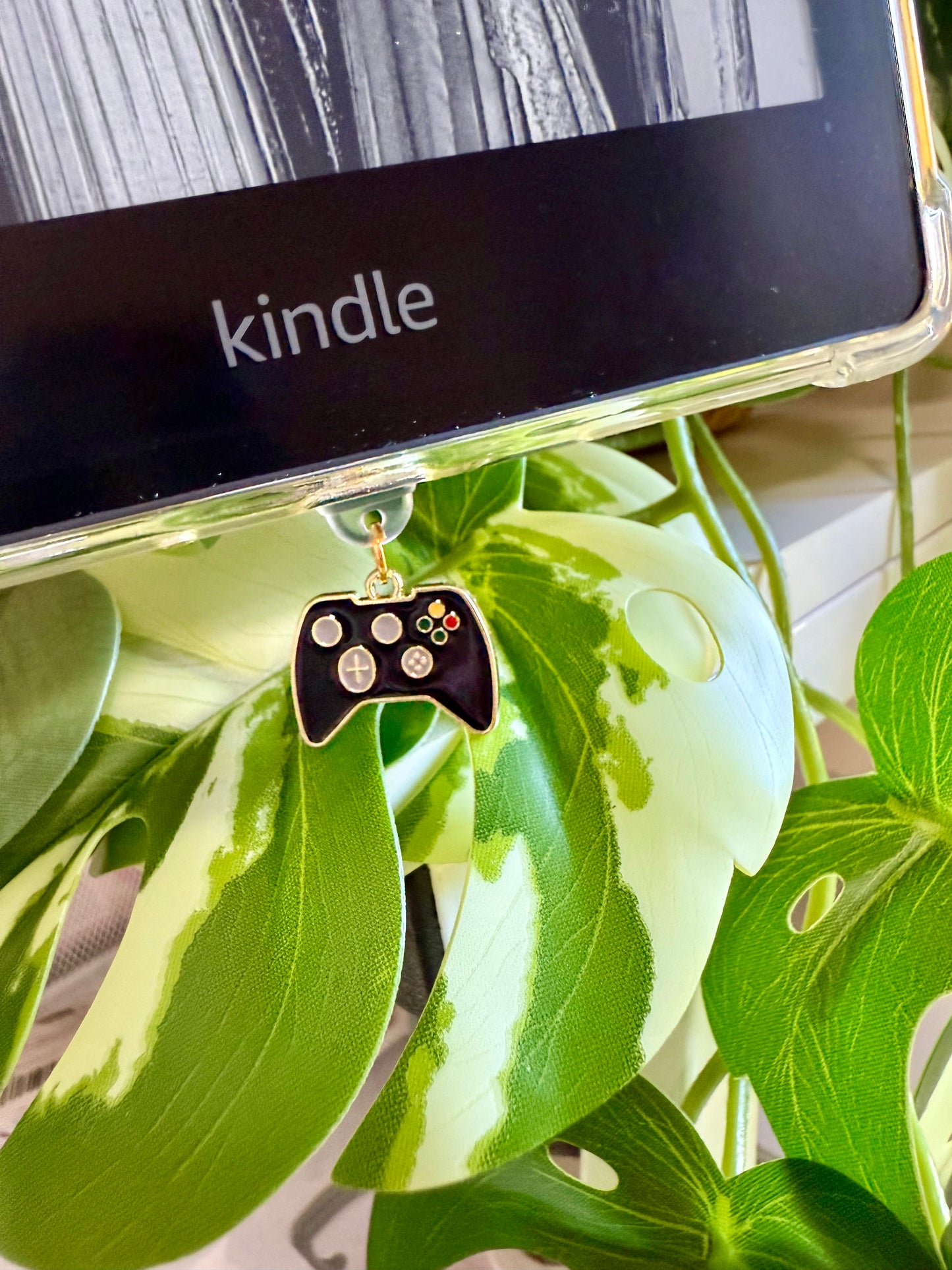 Kindle/ E-Reader Charm Gamer