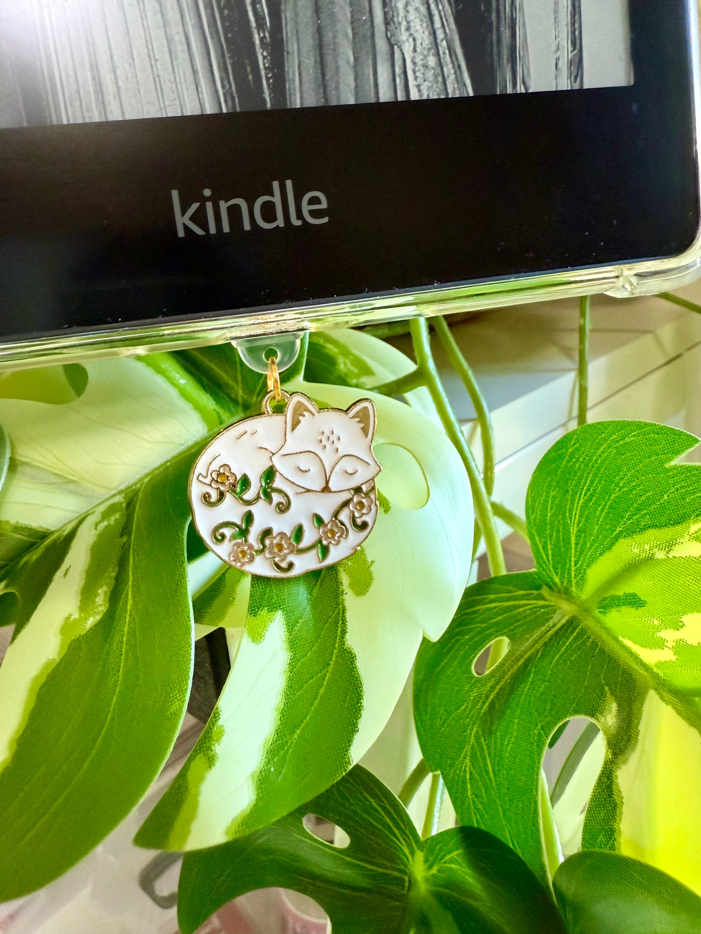 Kindle / E-Reader Charm Floral Fox