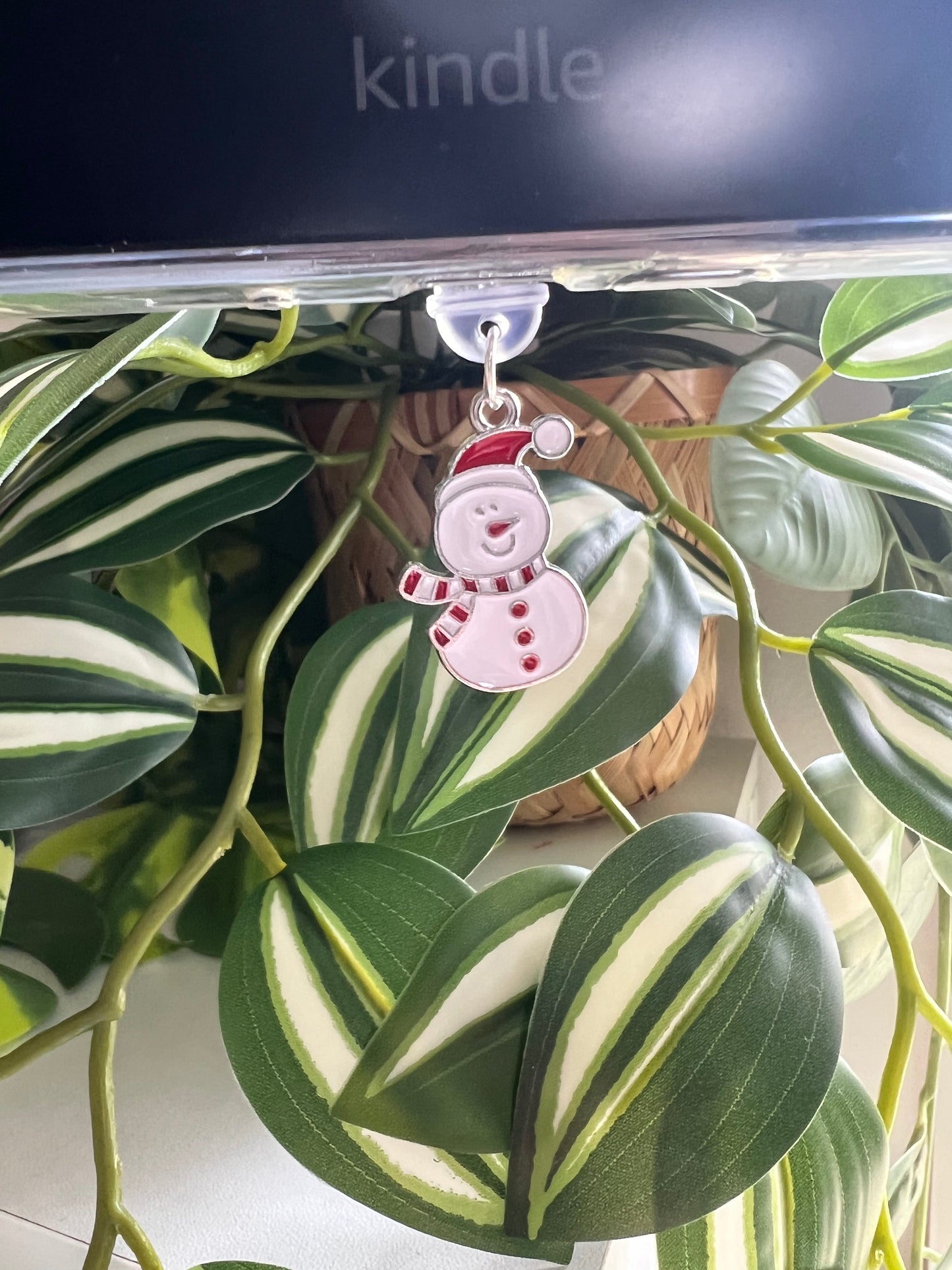 Kindle / E-Reader Christmas Snowman