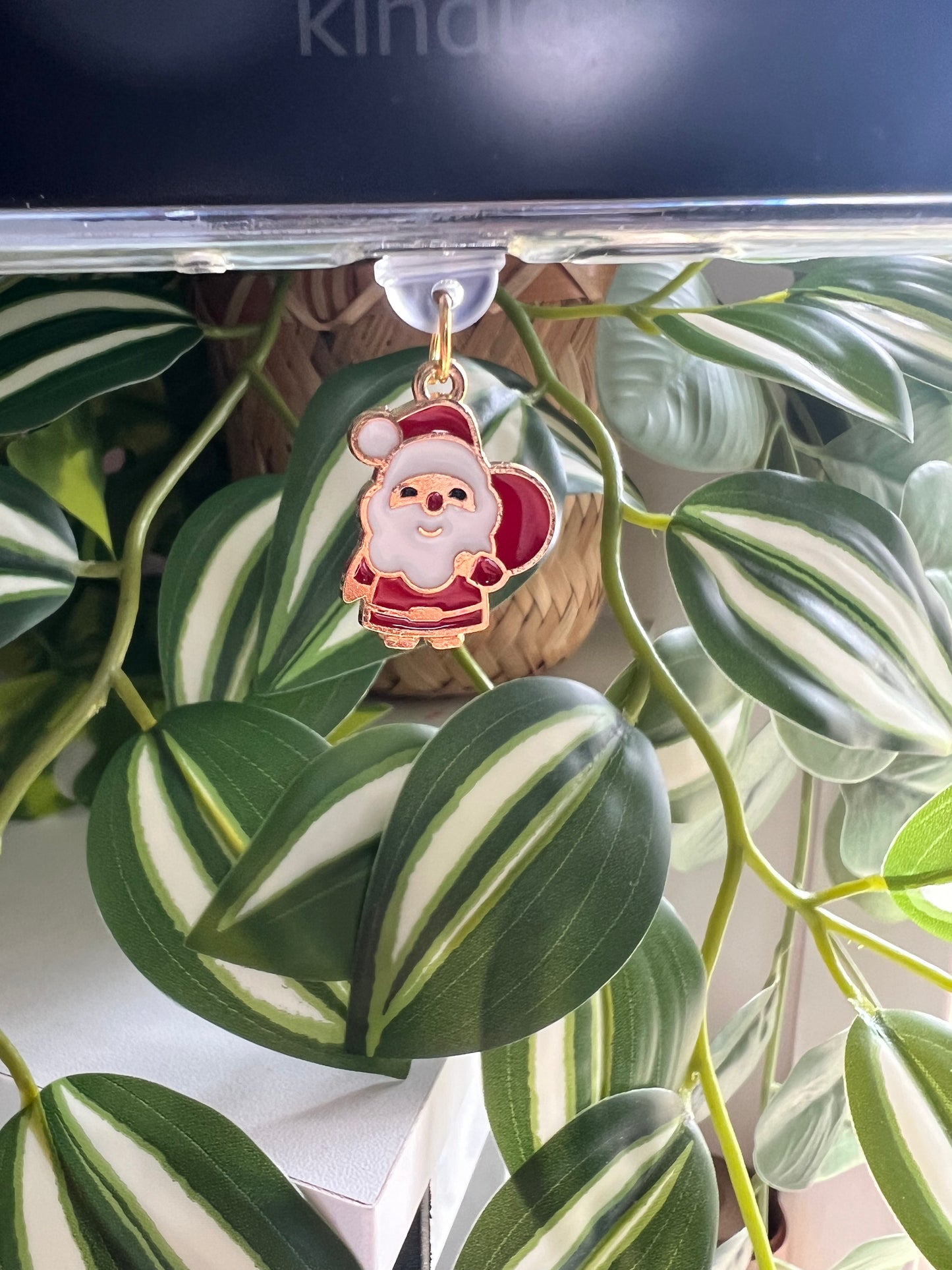 Kindle / E-Reader Charm Santa