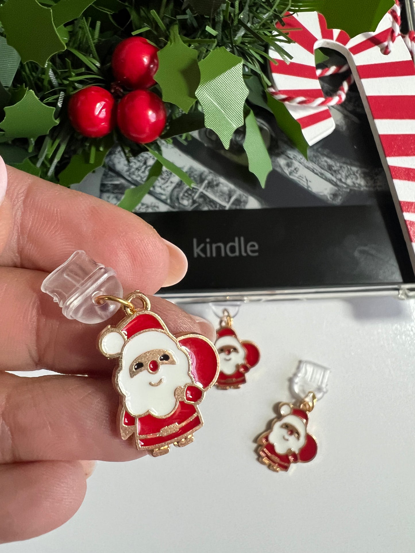 Kindle / E-Reader Charm Santa