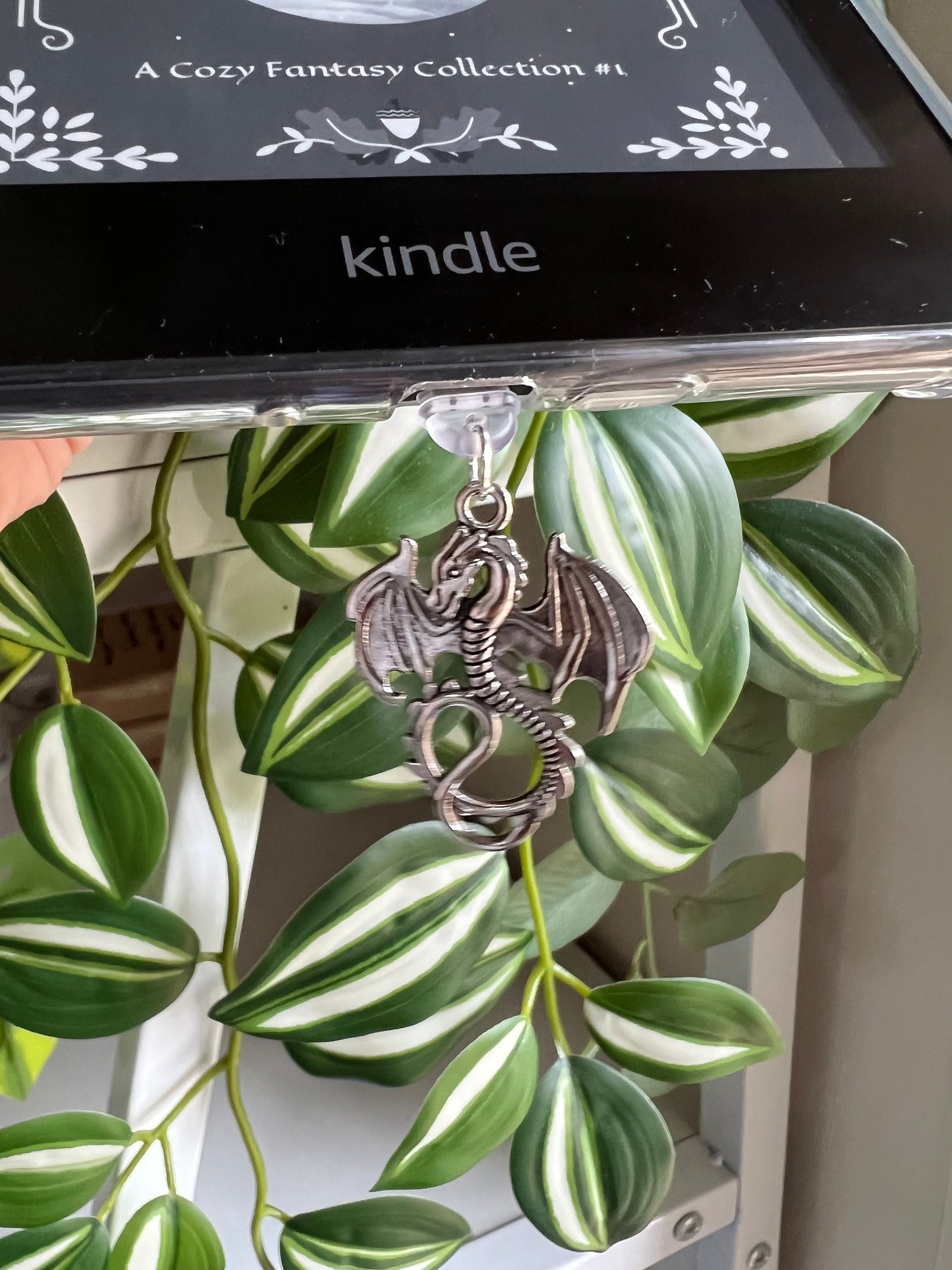 Kindle / E-Reader Charm Dragon